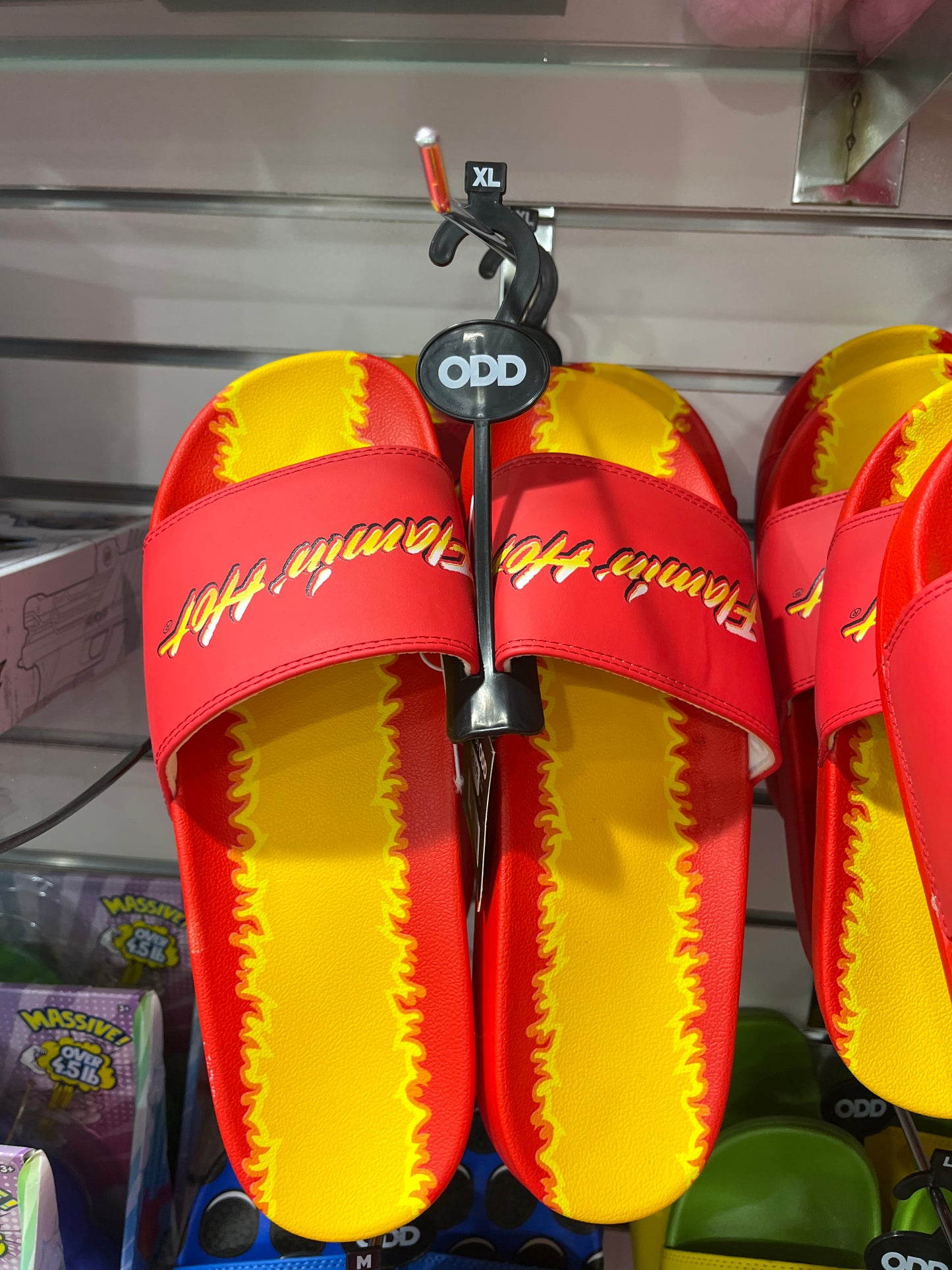 ODD SLIDES - FLAMING HOT CHEETOS - XL