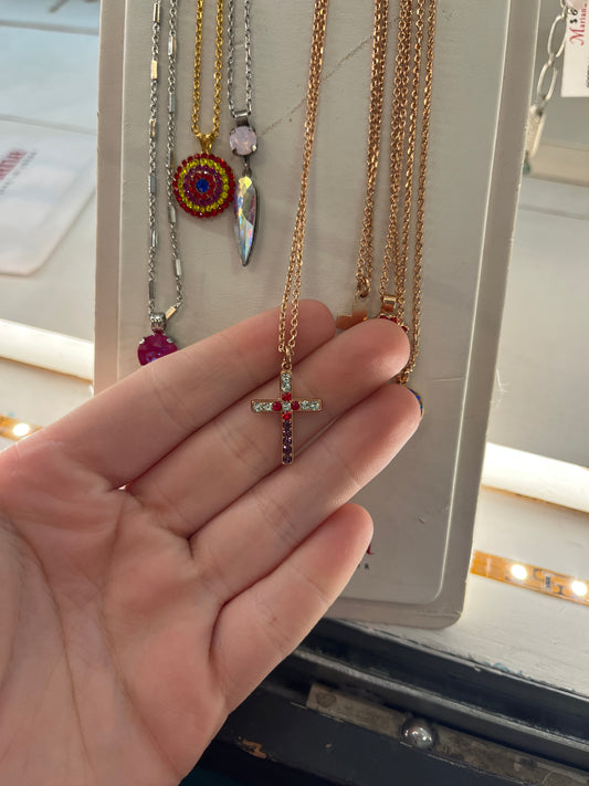 RG CROSS NCKLCE LT GRN, RED, BRWN STONES