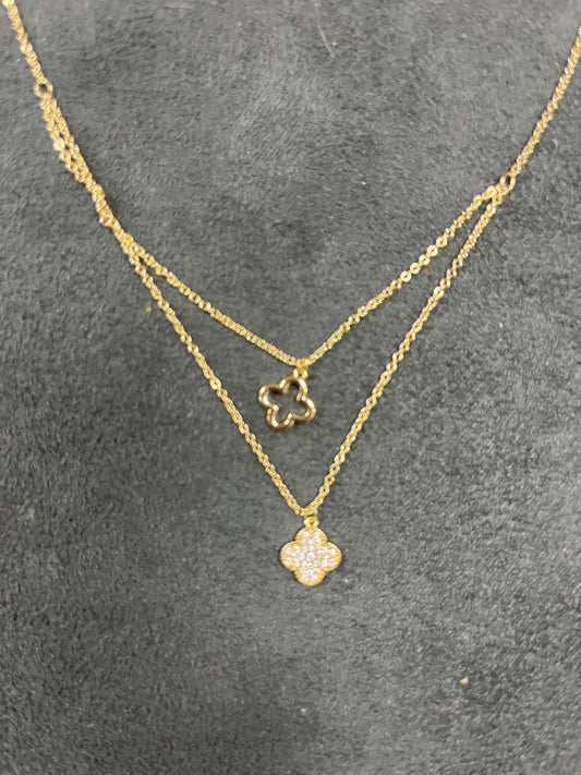 GOLD DOUBLE STRAND NECKLACE W/SMALL PAVE CLOVER AND CLOVER OUTLINE