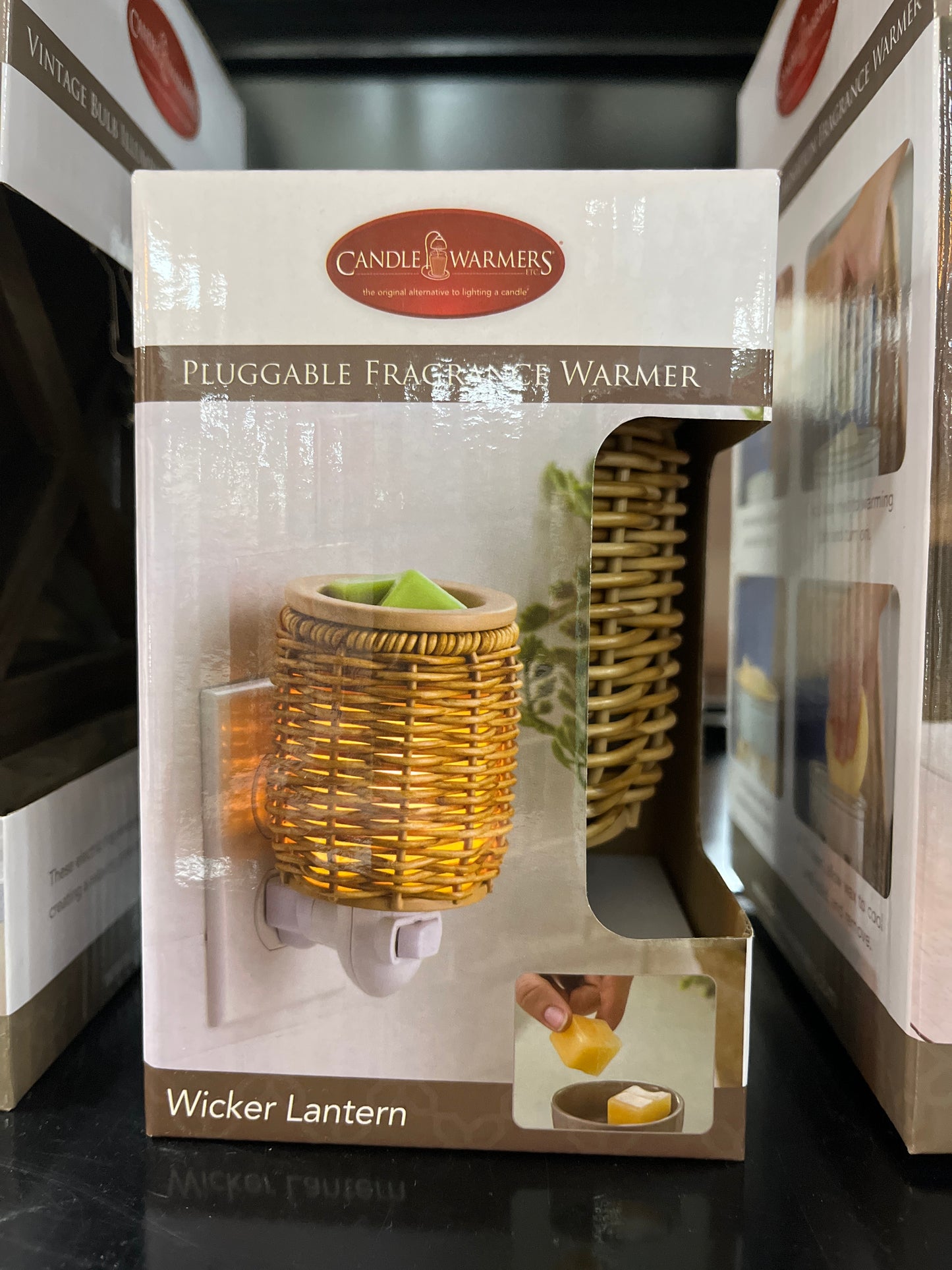 PLUGGABLE FRAGRANCE WARMER - WICKER LANTERN