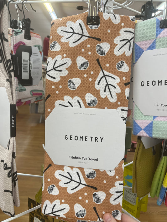 KITCHEN TEA TOWEL - FALLING ACORNS