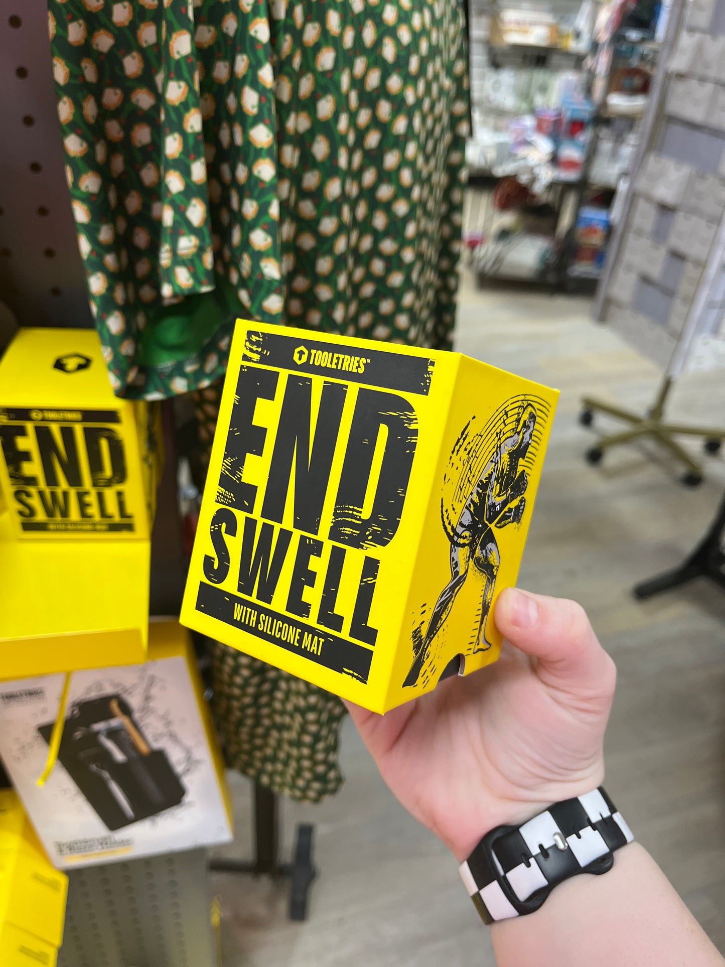 THE END SWELL W/ SILICONE MAT
