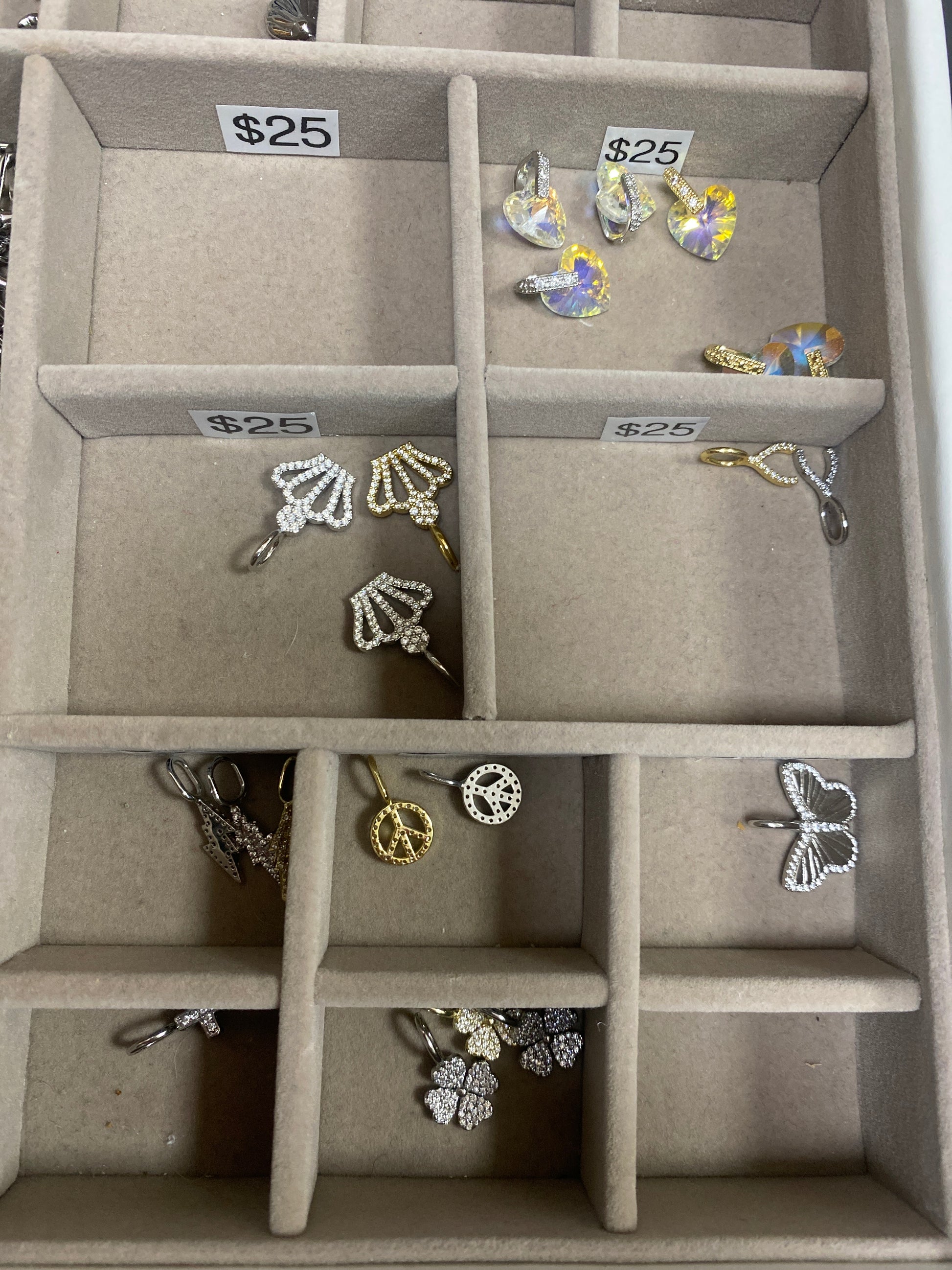SIS KISS RHINESTONE CHARMS - Pharm Favorites by Economy Pharmacy