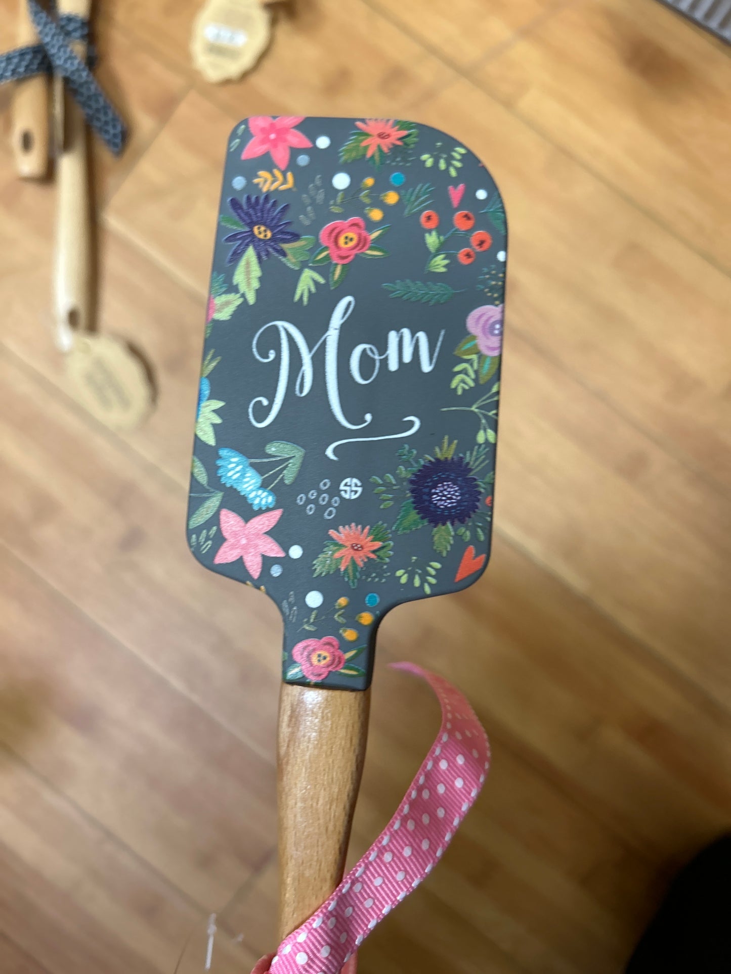 SPATULA GARDEN PARTY - BEST MOM EVER - Pharm Favorites by Economy Pharmacy