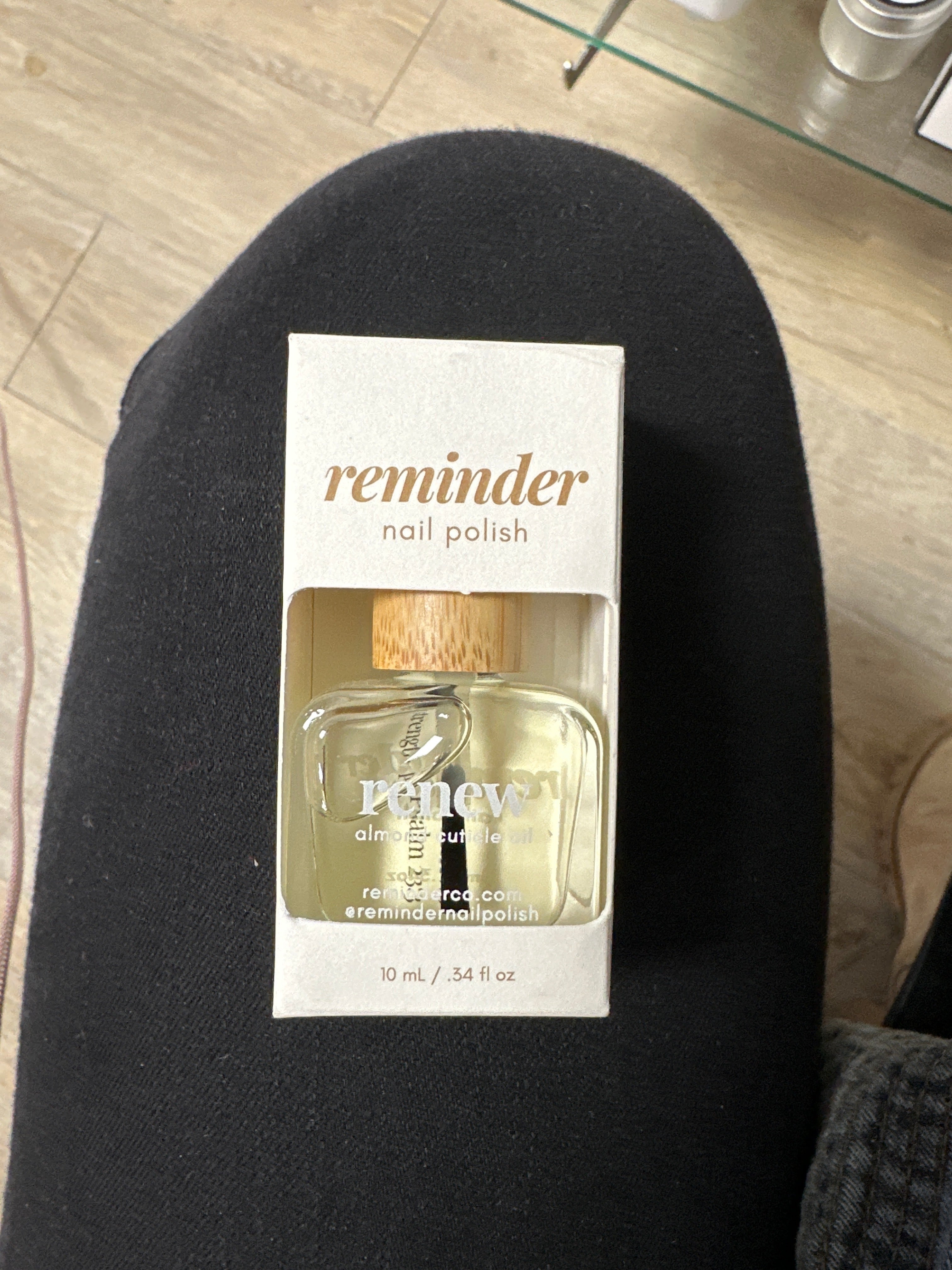 REMINDER RENEW ALMOND CUTICLE OIL