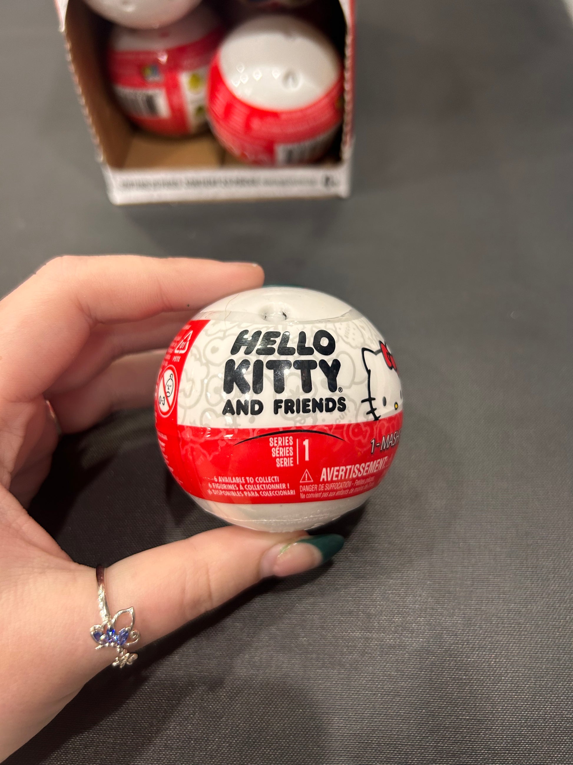 MASH 'EMS - HELLO KITTY & FRIENDS - Pharm Favorites by Economy Pharmacy