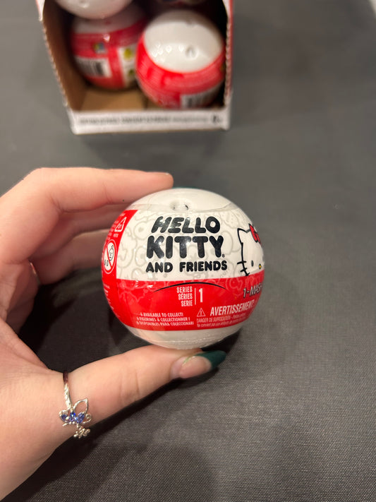 MASH 'EMS - HELLO KITTY & FRIENDS - Pharm Favorites by Economy Pharmacy
