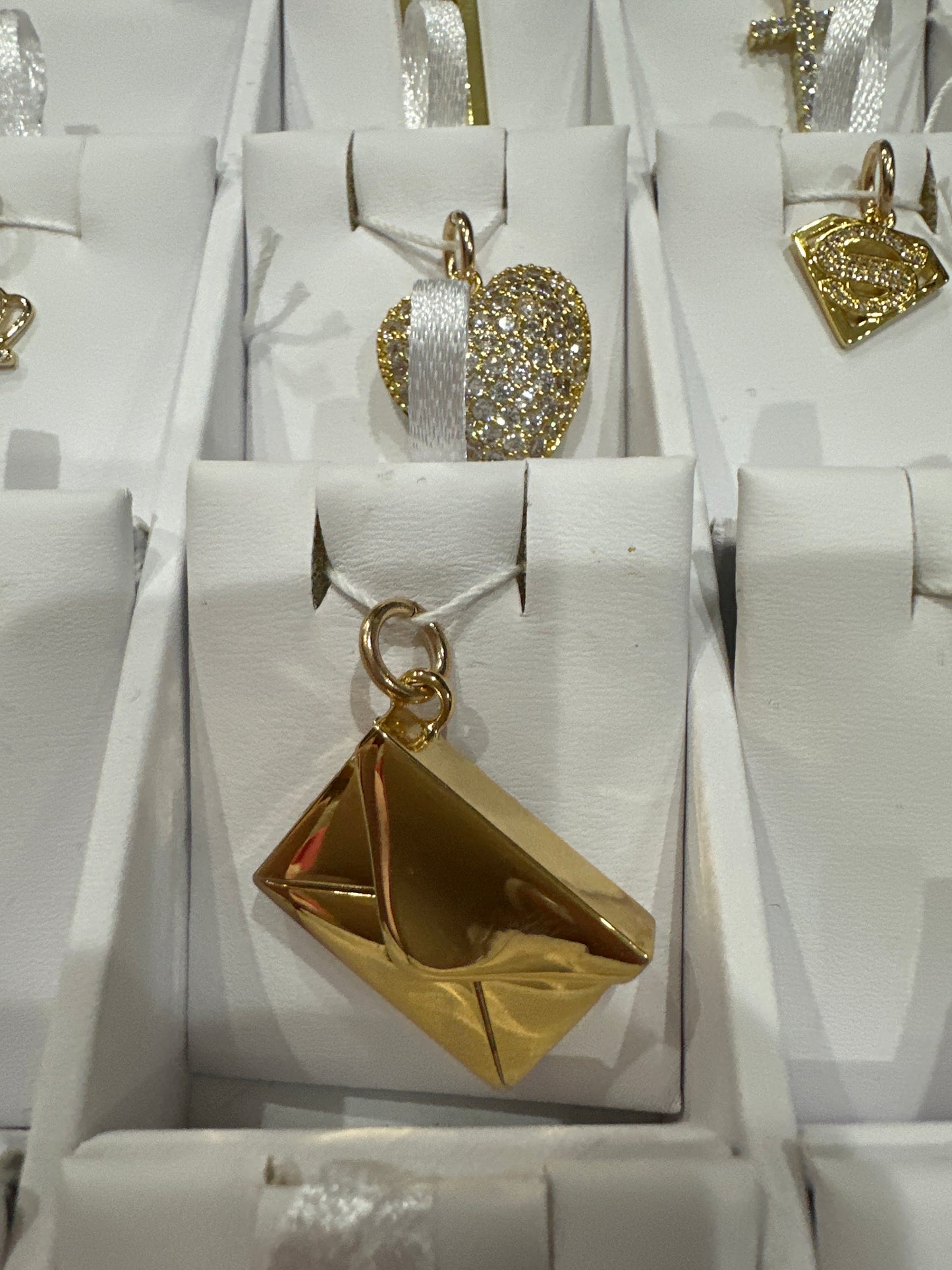 GODDESS CHARM - HANDBAG
