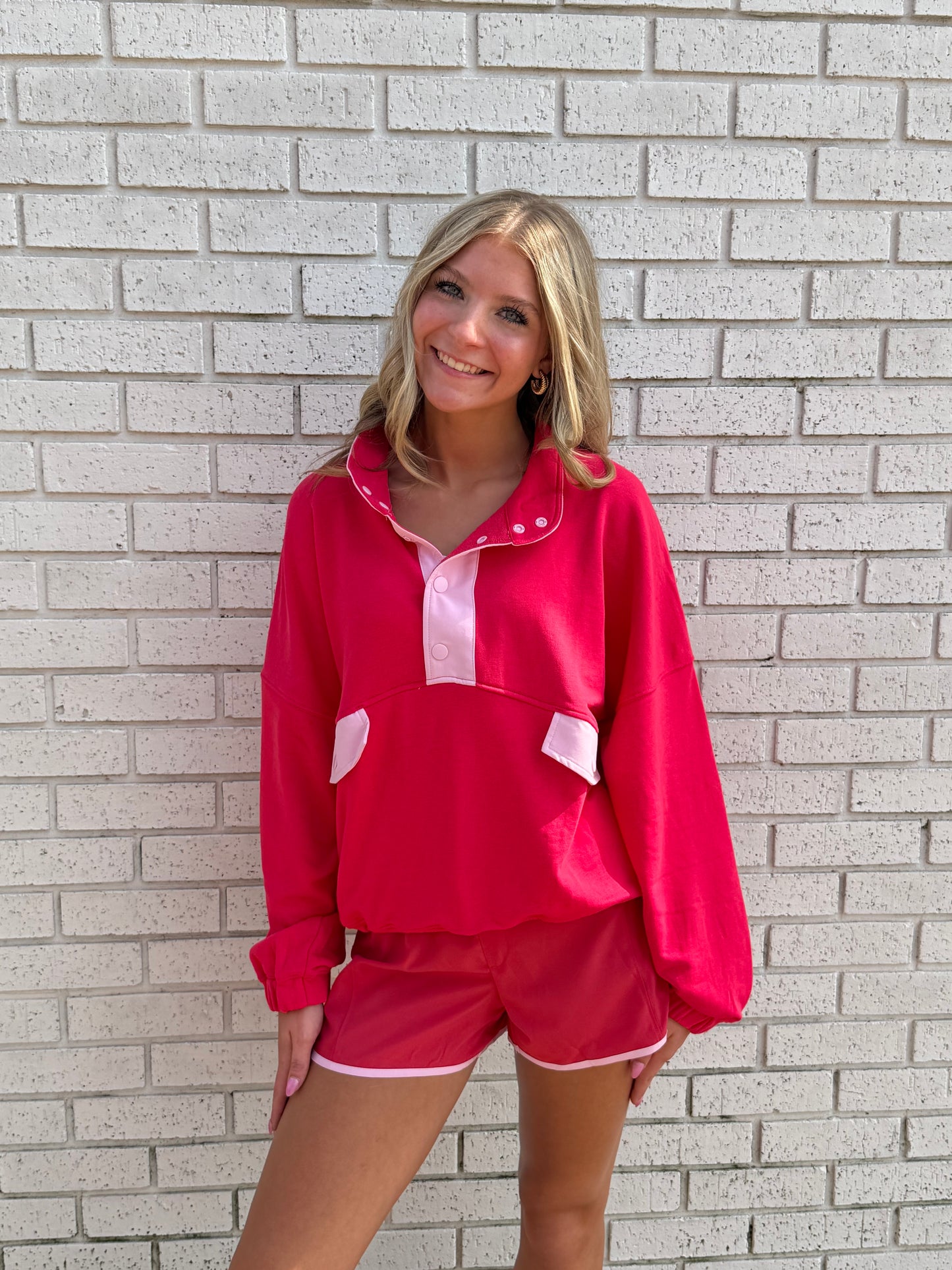 PULLOVER & SHORT 2 PC. SET