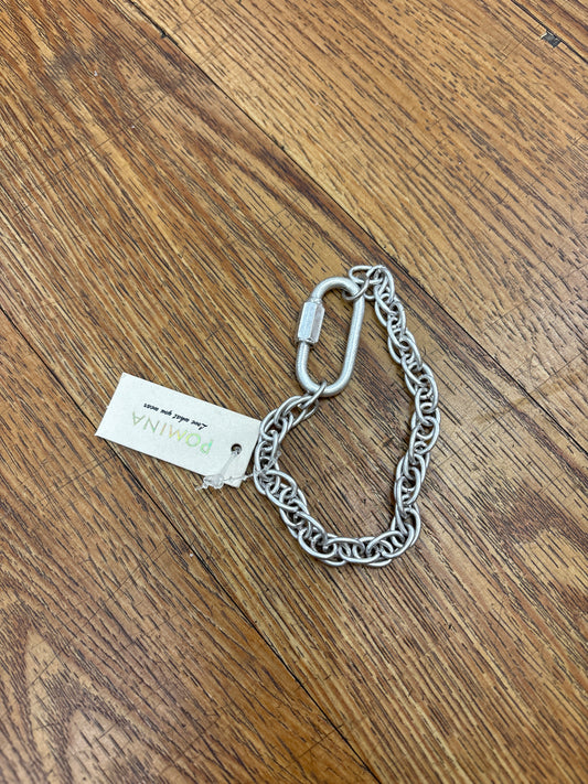 SILVER CHAIN LINK CLASP BRACELET