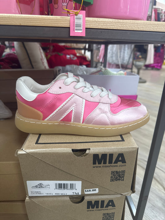 VESTA SNEAKERS - PINK BLUSH WHITE - SIZE 7 - Pharm Favorites by Economy Pharmacy