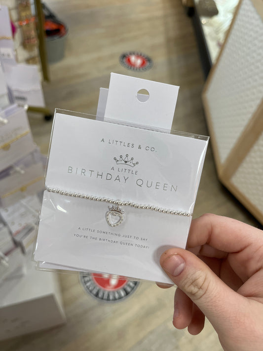 A LITTLE BRACELET - BIRTHDAY QUEEN