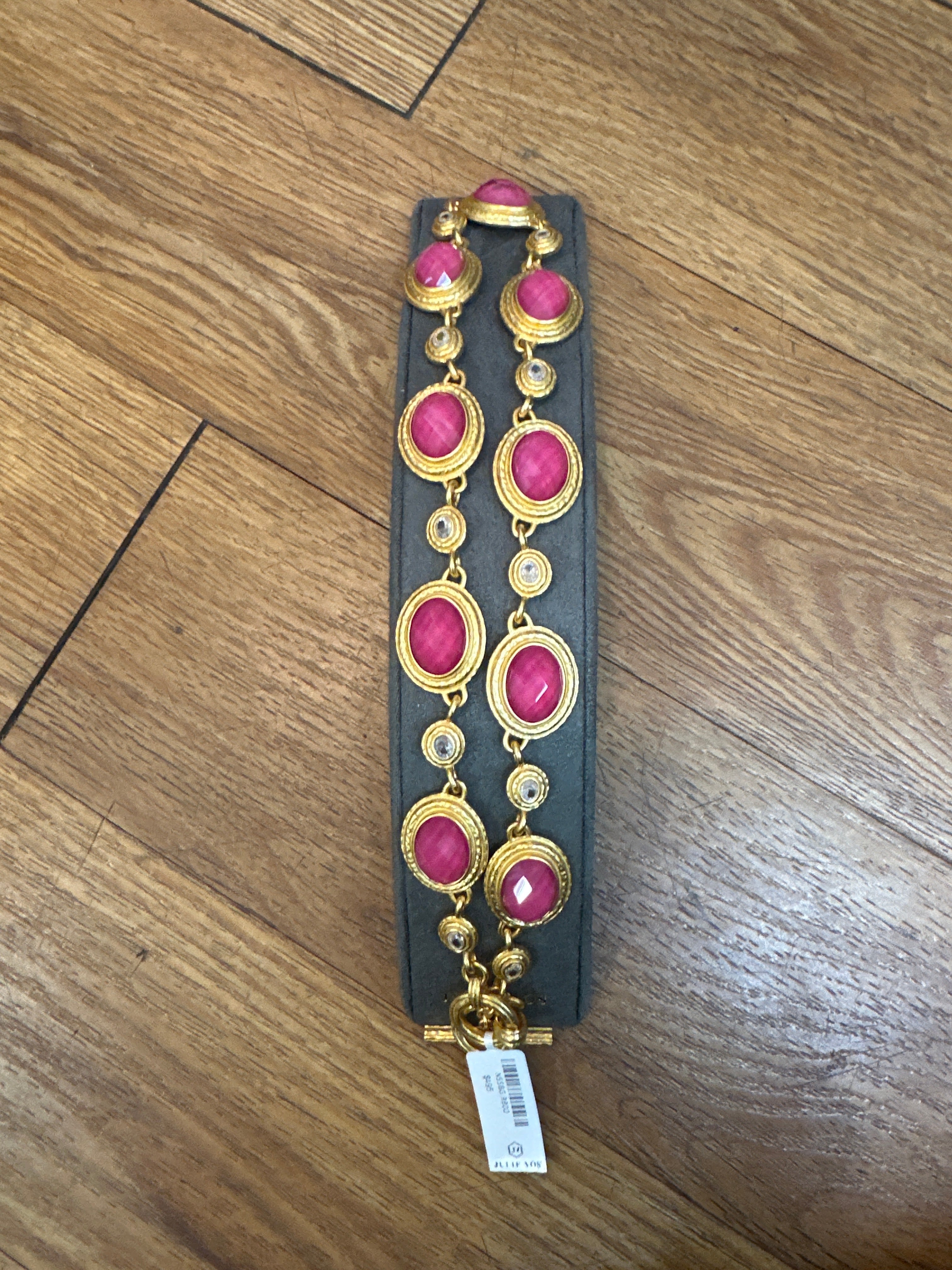 TUDOR STONE NECKLACE IRIDESCENT RASPBERRY