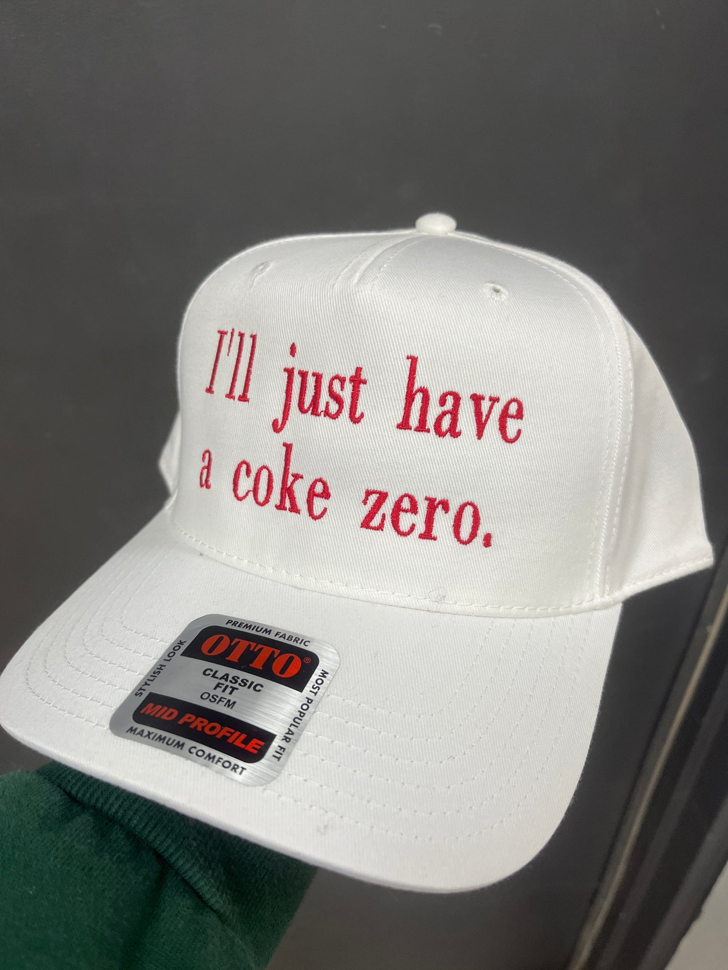 WHITE - I'LL JUST HAVE A COKE ZERO