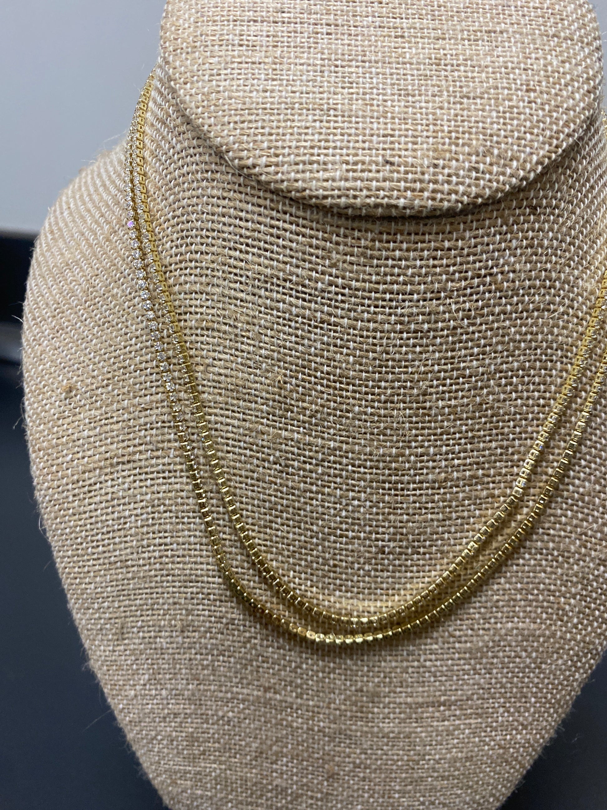 THE MEG RHINESTONE CHAIN - Pharm Favorites by Economy Pharmacy