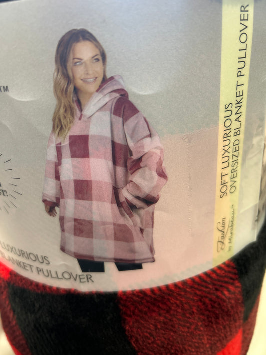 Plaid pullover blanket red and black
