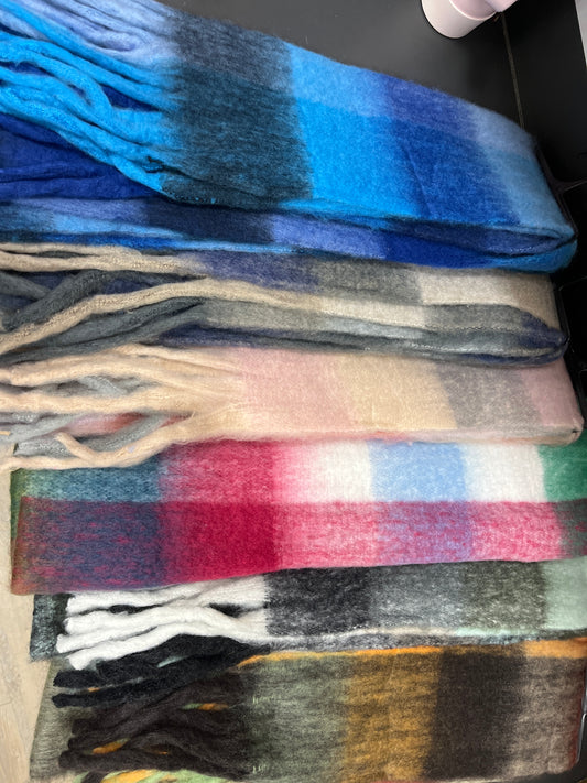 CARA COZY BRUSHED PLAID BLANKET SCARF