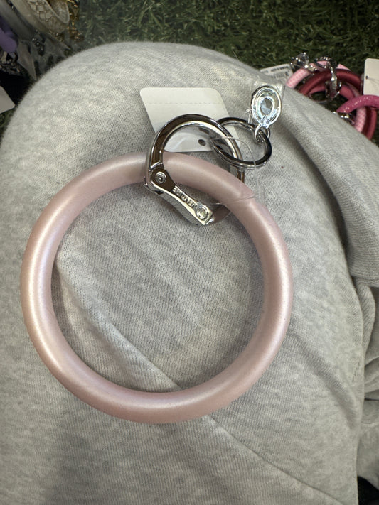 PEARLIZED ROSE - SILICONE BIG O  KEY RING