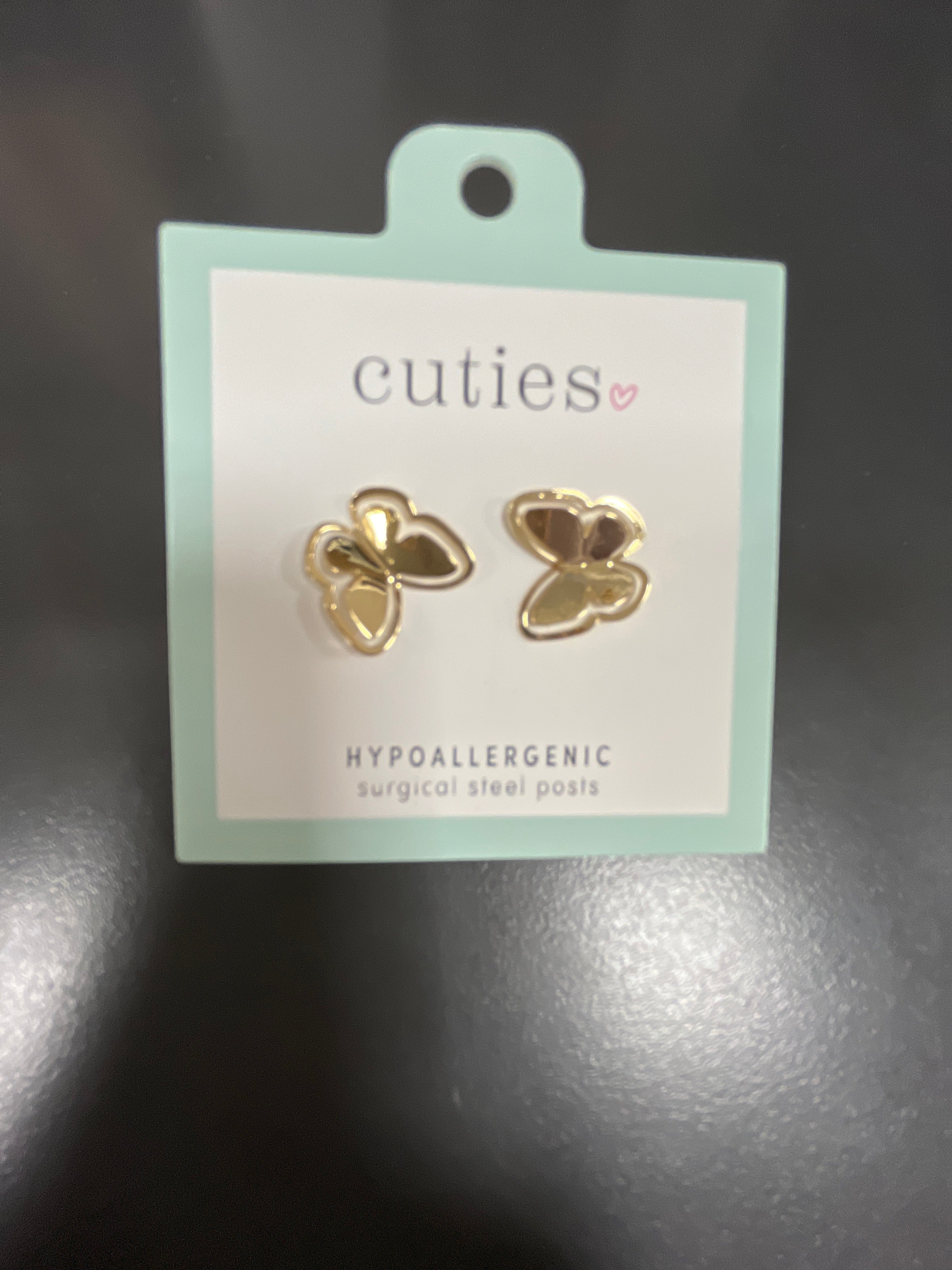 CUTOUT BUTTERFLY EARRINGS