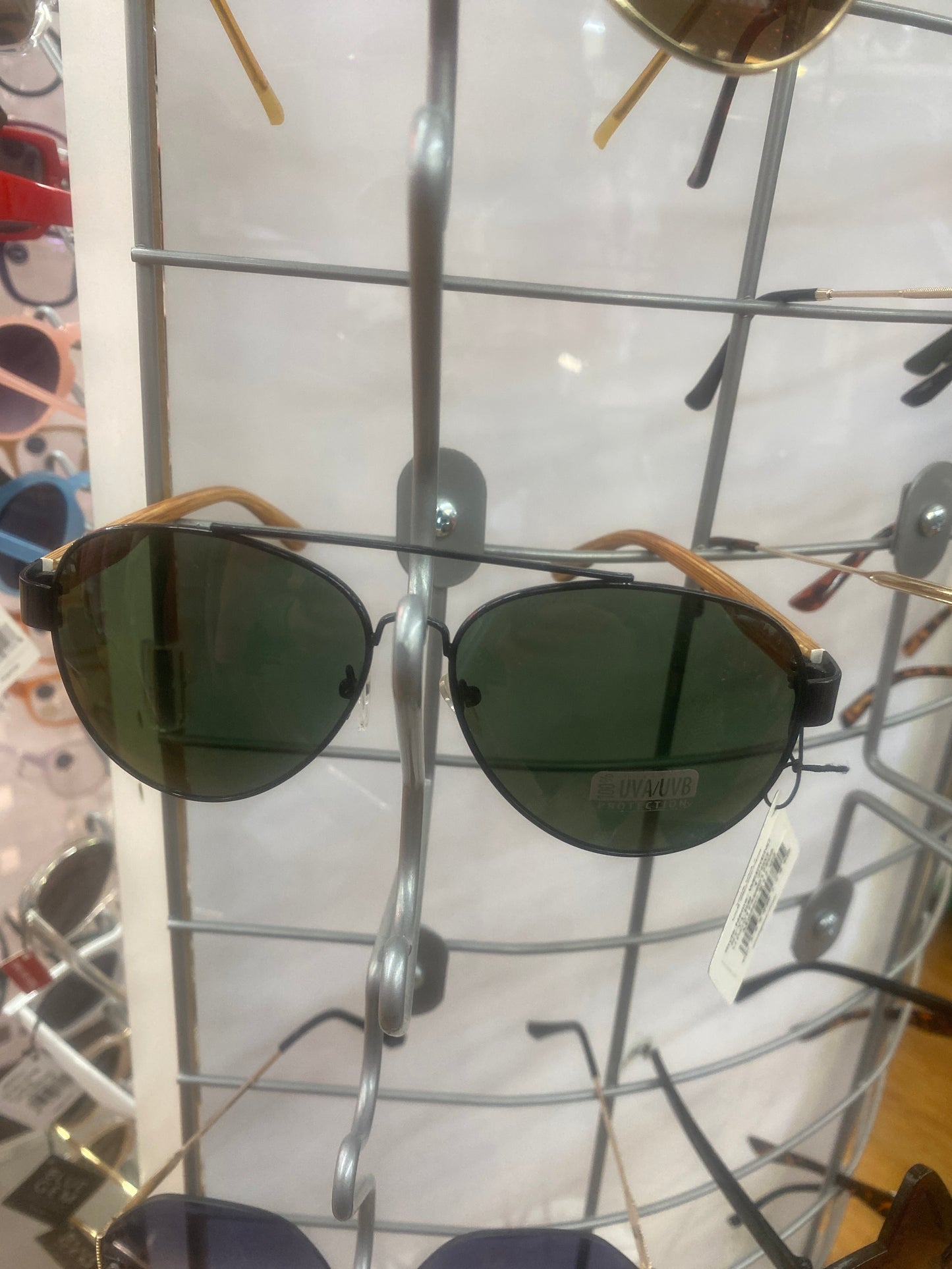 1750 WEEKEND LUXE AVIATOR COLOR ASST