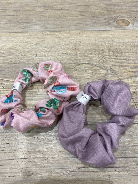 SCRUNCHIES