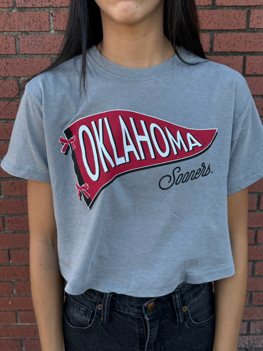 Oklahoma Sooner Grey Pennant Flag Crop Tee