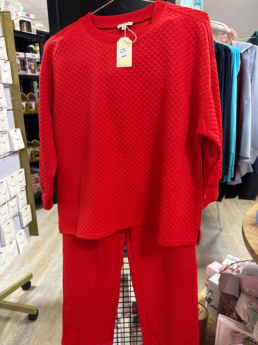 RED TEXTURED 2PC PANT SET