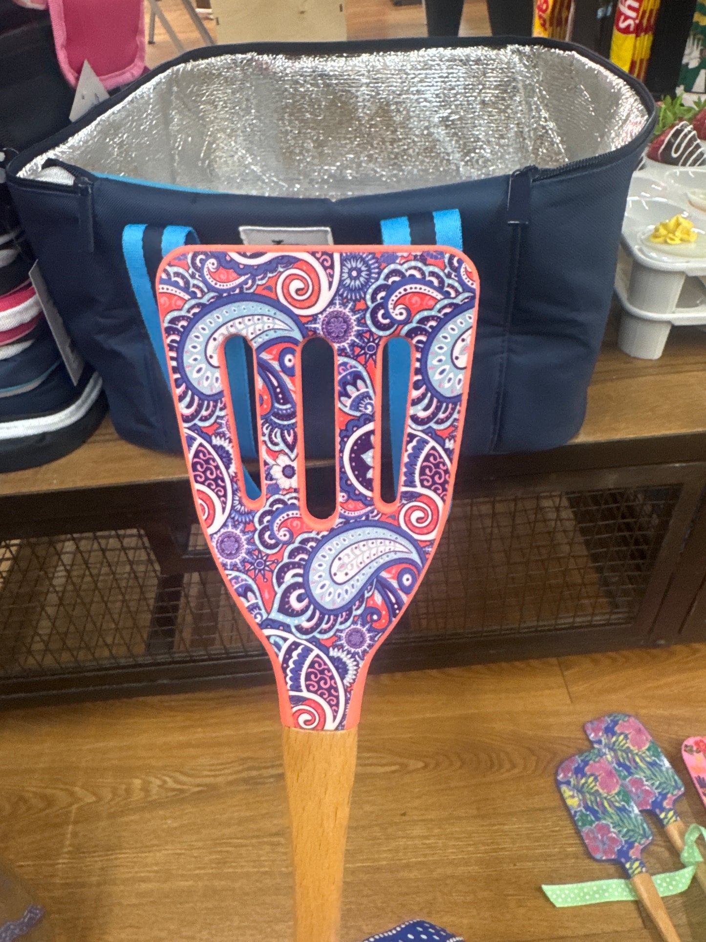 SILICONE TURNER SPATULA - PAISLEY - Pharm Favorites by Economy Pharmacy