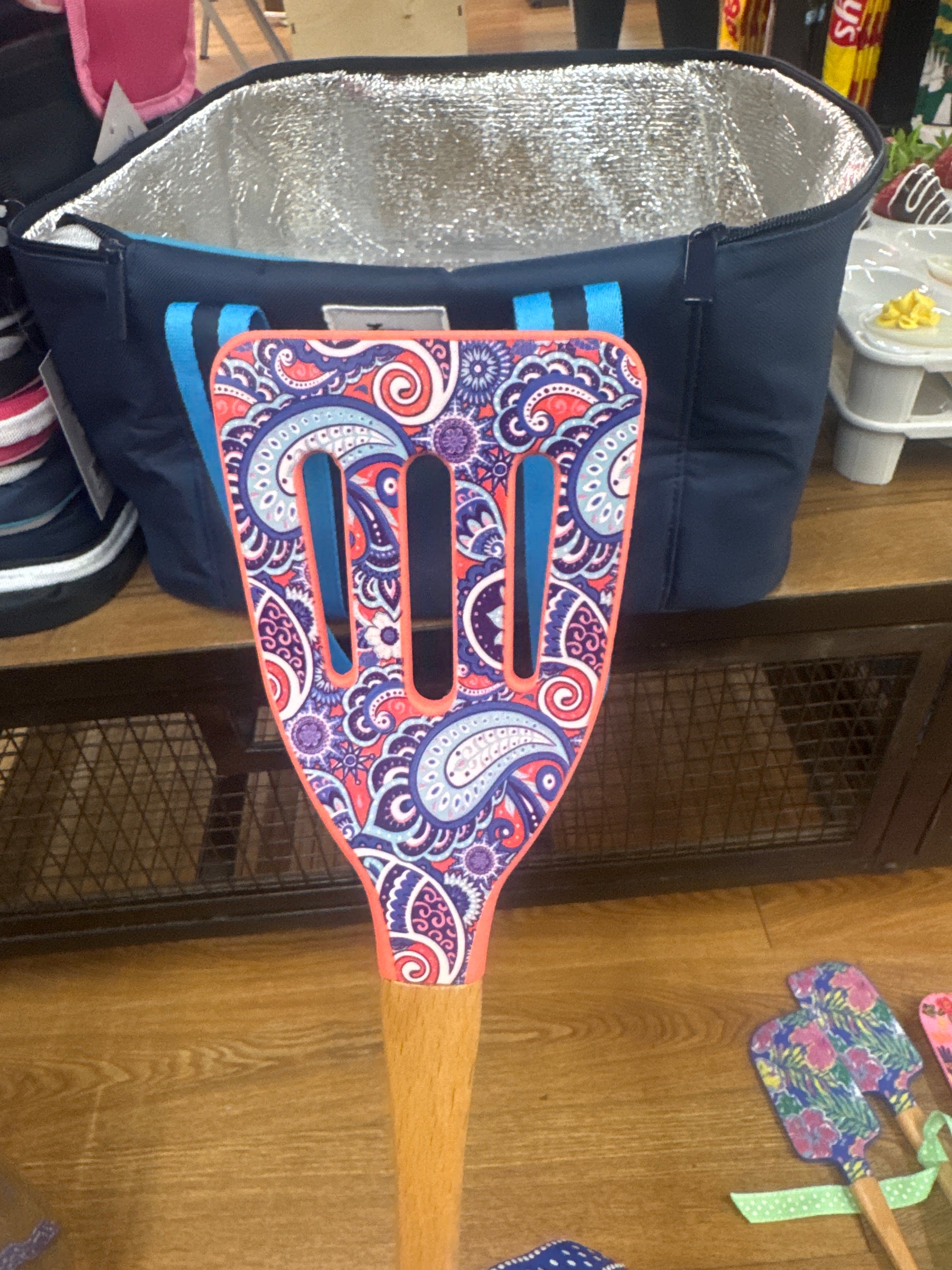 SILICONE TURNER SPATULA - PAISLEY - Pharm Favorites by Economy Pharmacy