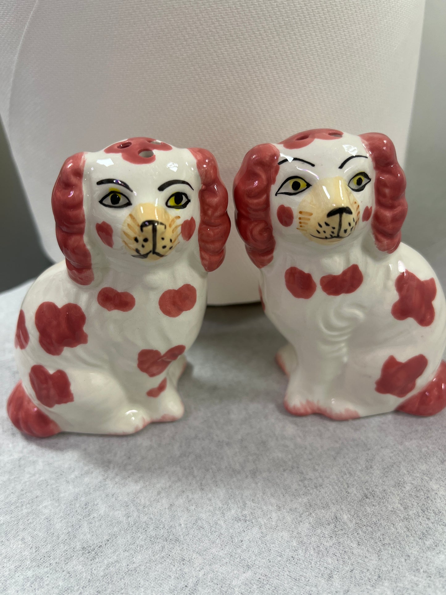 PINK STAFFORDSHIRE  S&P SHAKER SET - Pharm Favorites by Economy Pharmacy