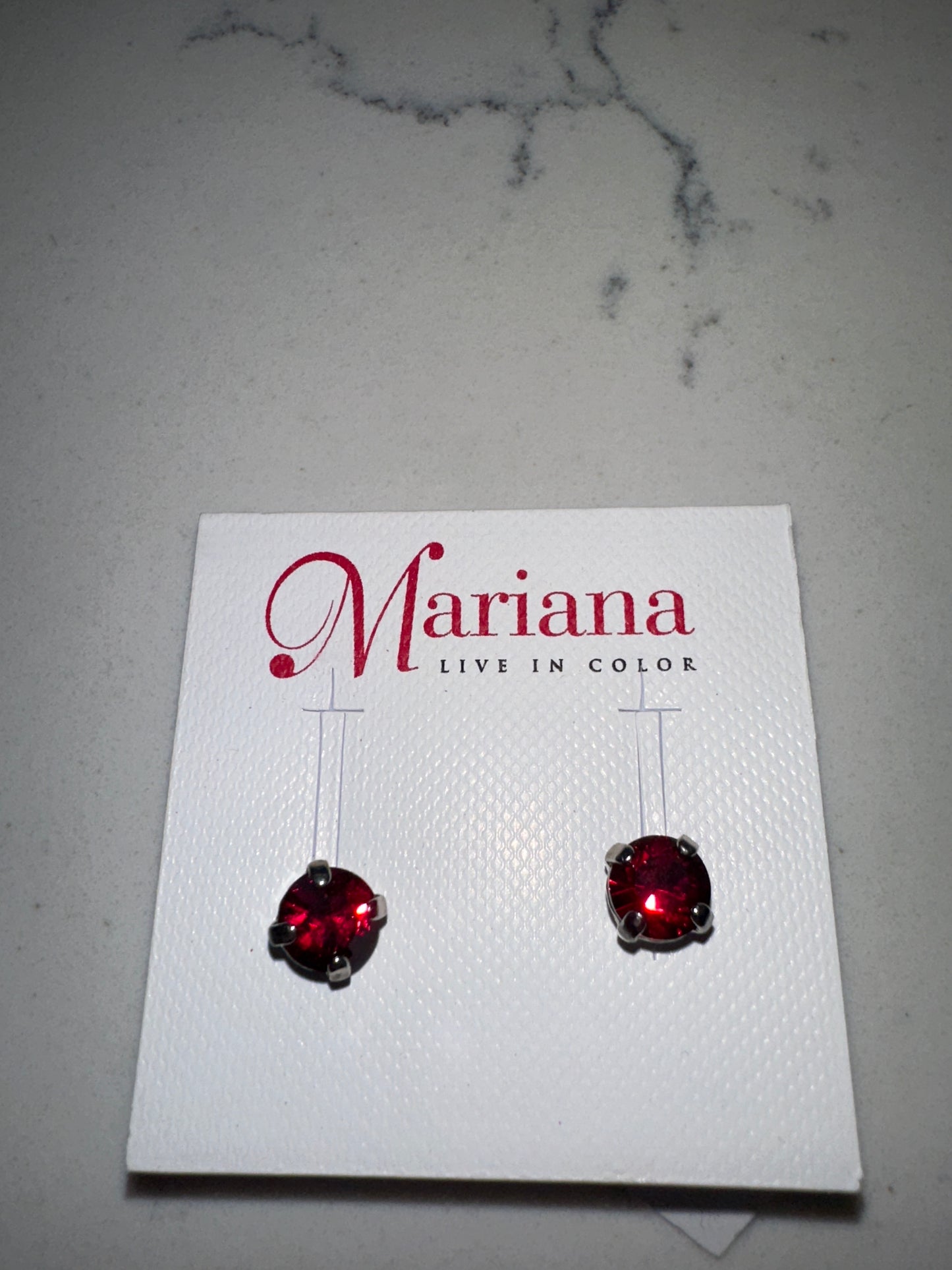 MARIANA EARRINGS - SLVR -
RED CRYSTAL STUDS