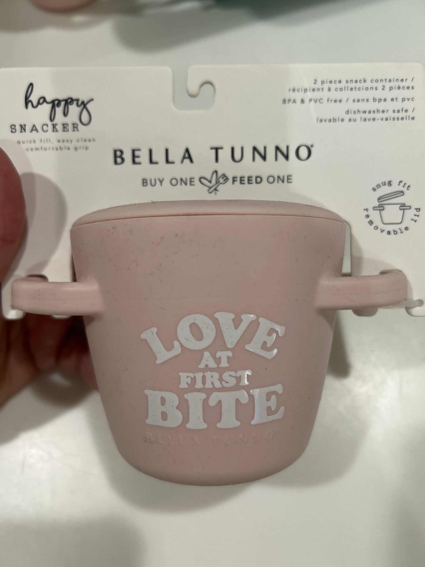 HAPPY SNACKER- LOVE AT FIRST BITE