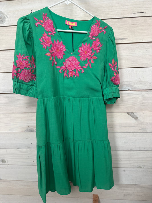 GREEN DRESS W/PINK FLORAL DETAIL