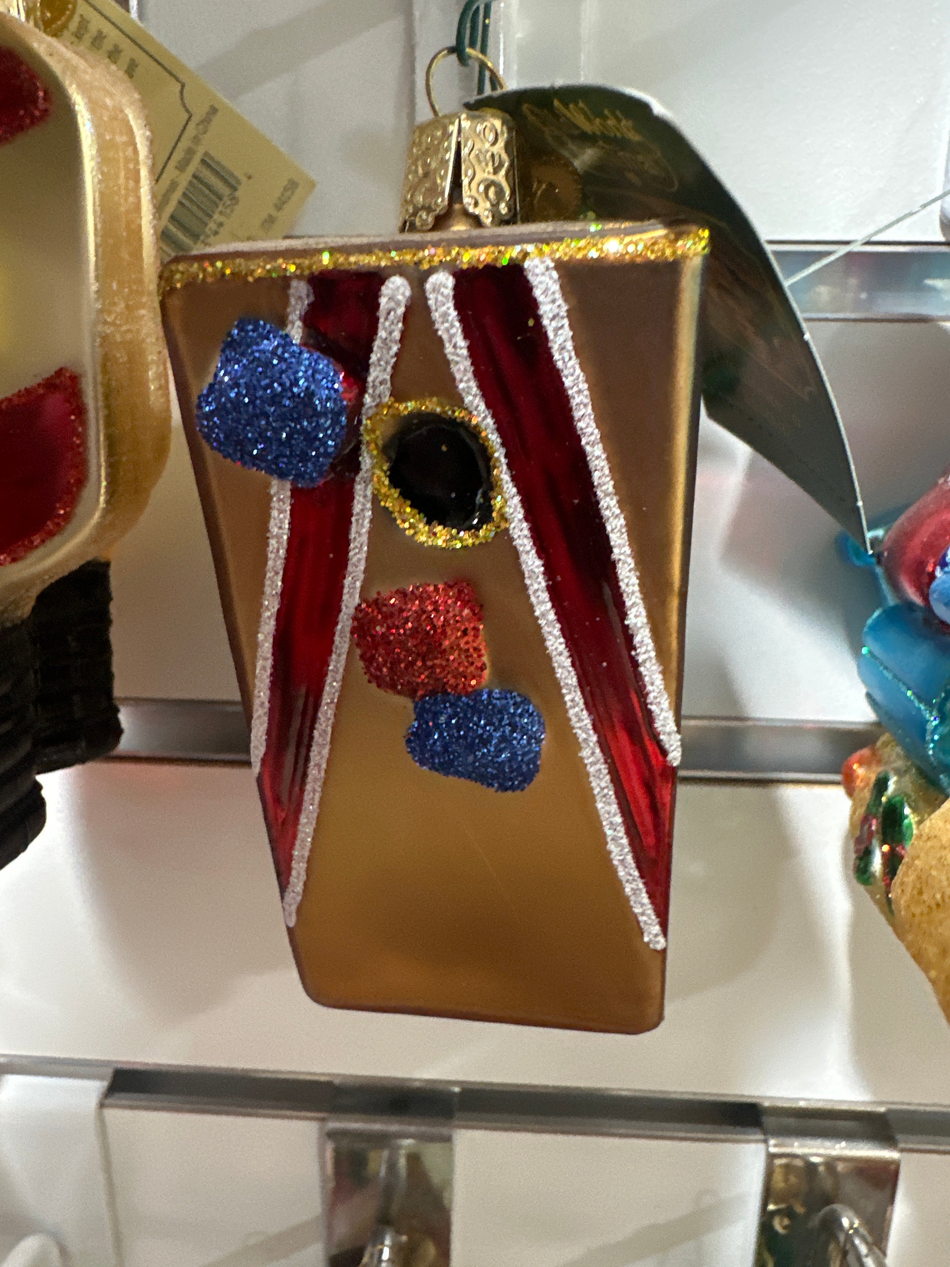 CHRISTMAS ORNAMENT CORN HOLE GAME