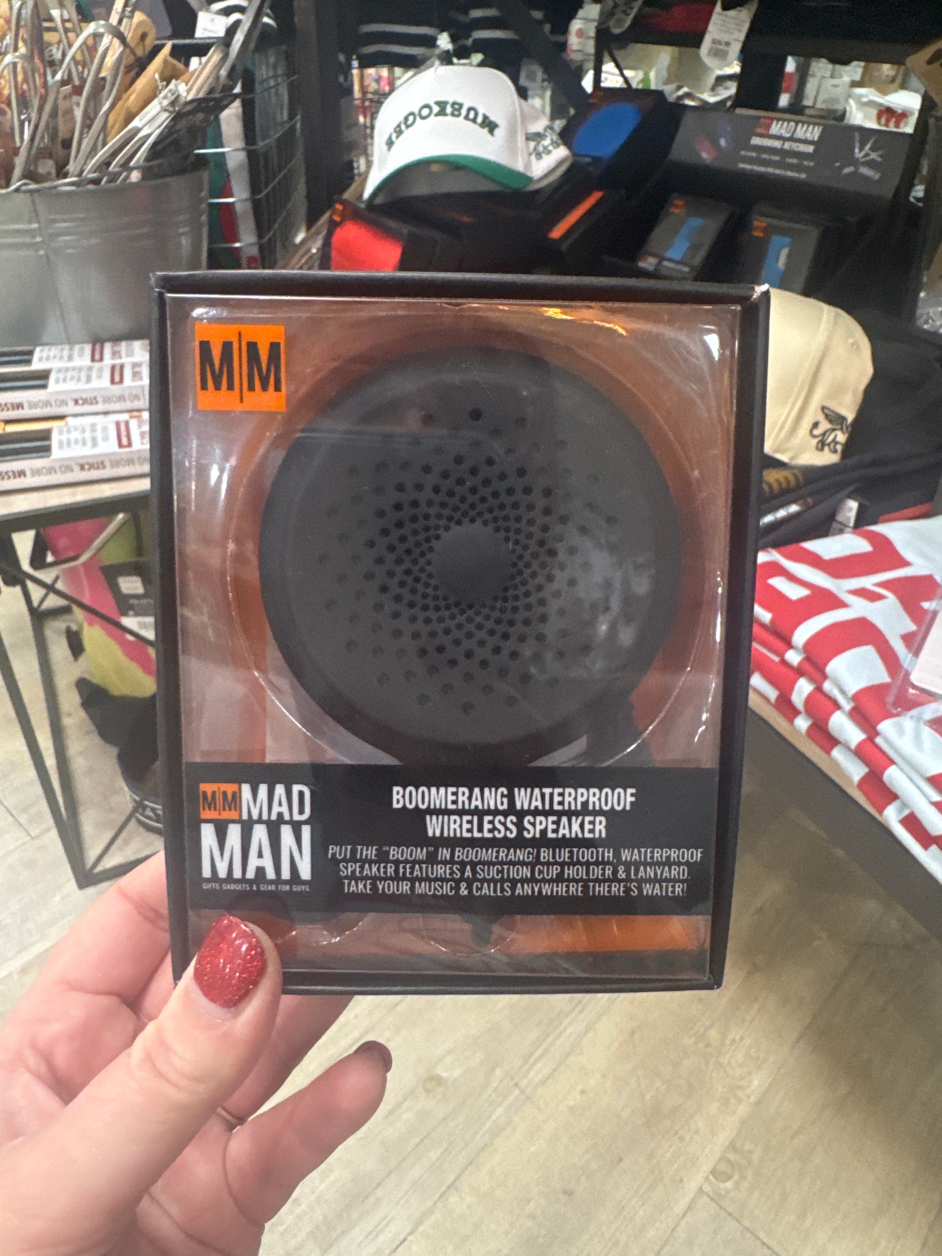 BOOMERANG WATERPROOF SPEAKER - BLACK