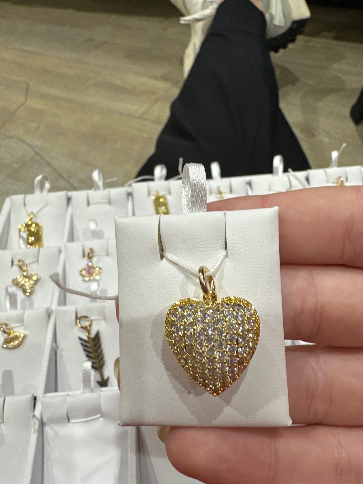 GODDESS CHARM - PUFF HEART CLEAR
