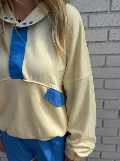 PULLOVER & SHORT 2 PC. SET