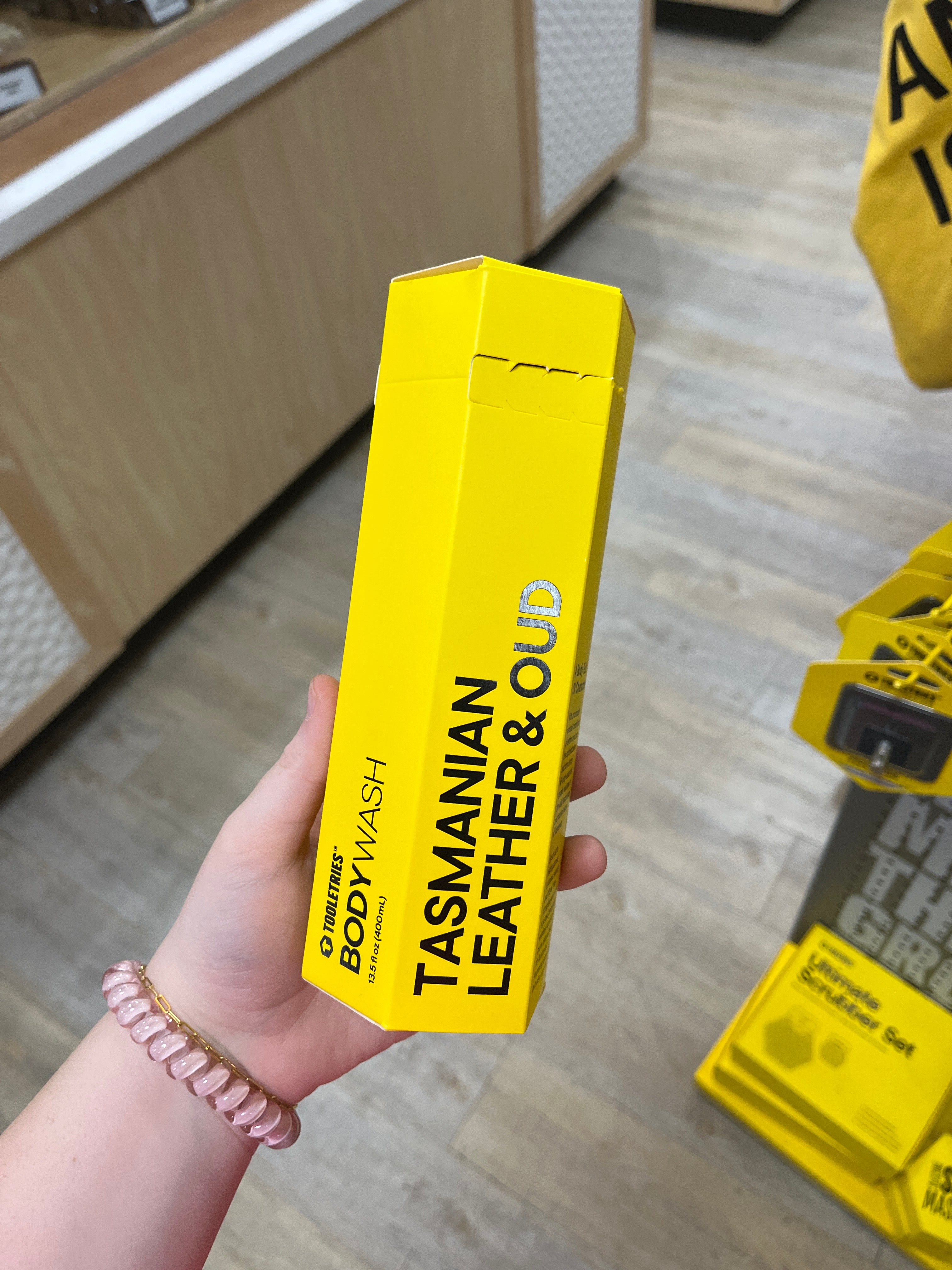 BODY WASH - TASMANIAN LEATHER & OUD