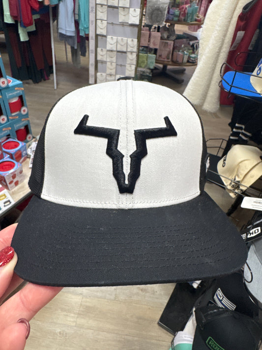 OKIE HAT - SHELTON - WHT/BLK