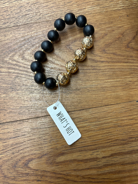 BLACK WOOD BEADED & GOLD TEXTURED STRETCH BRCLT