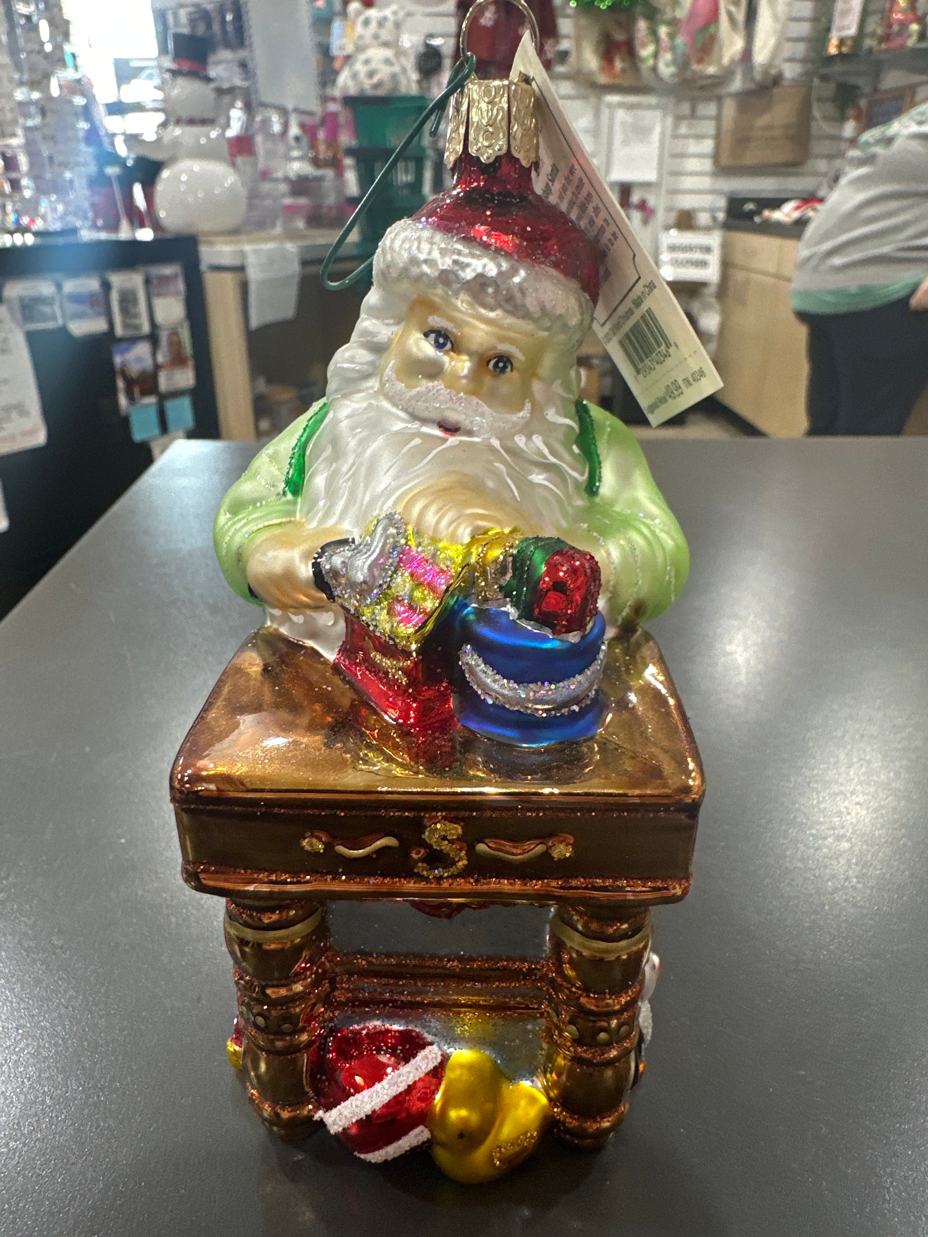 CHRISTMAS ORNAMENT - WORKSHOP SANTA