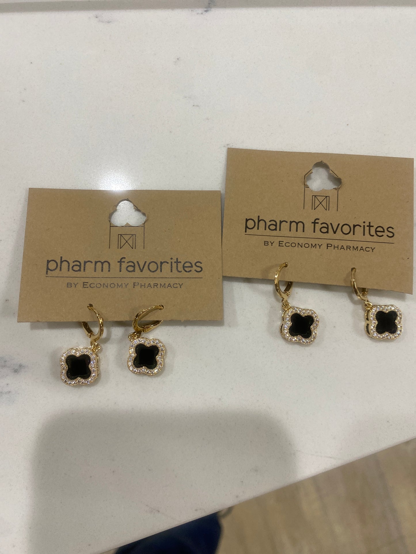 GOLD HOOPS W/CRYSTAL EDGED CLOVER - BLACK