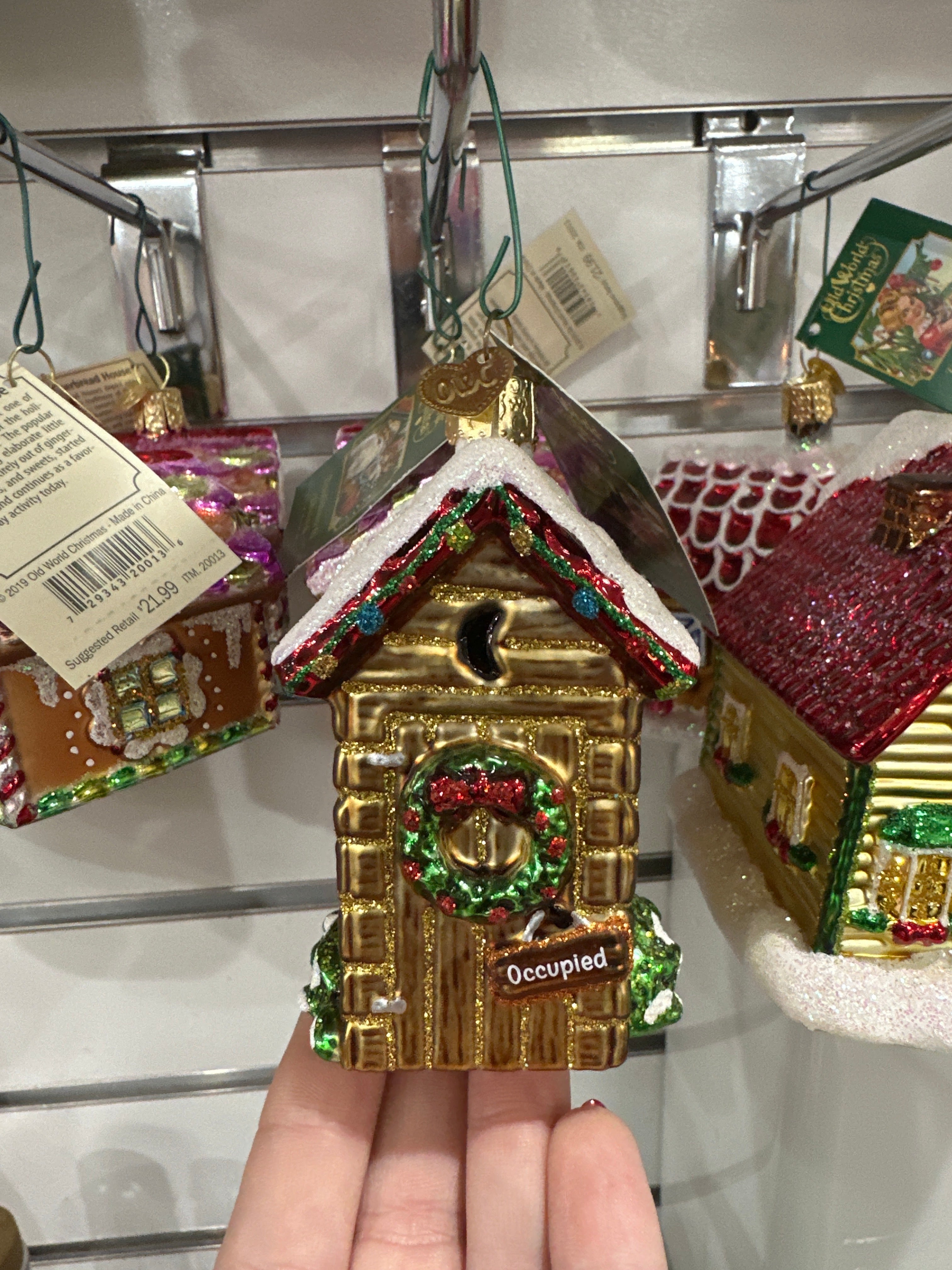 CHRISTMAS ORNAMENT HOLIDAY OUTHOUSE