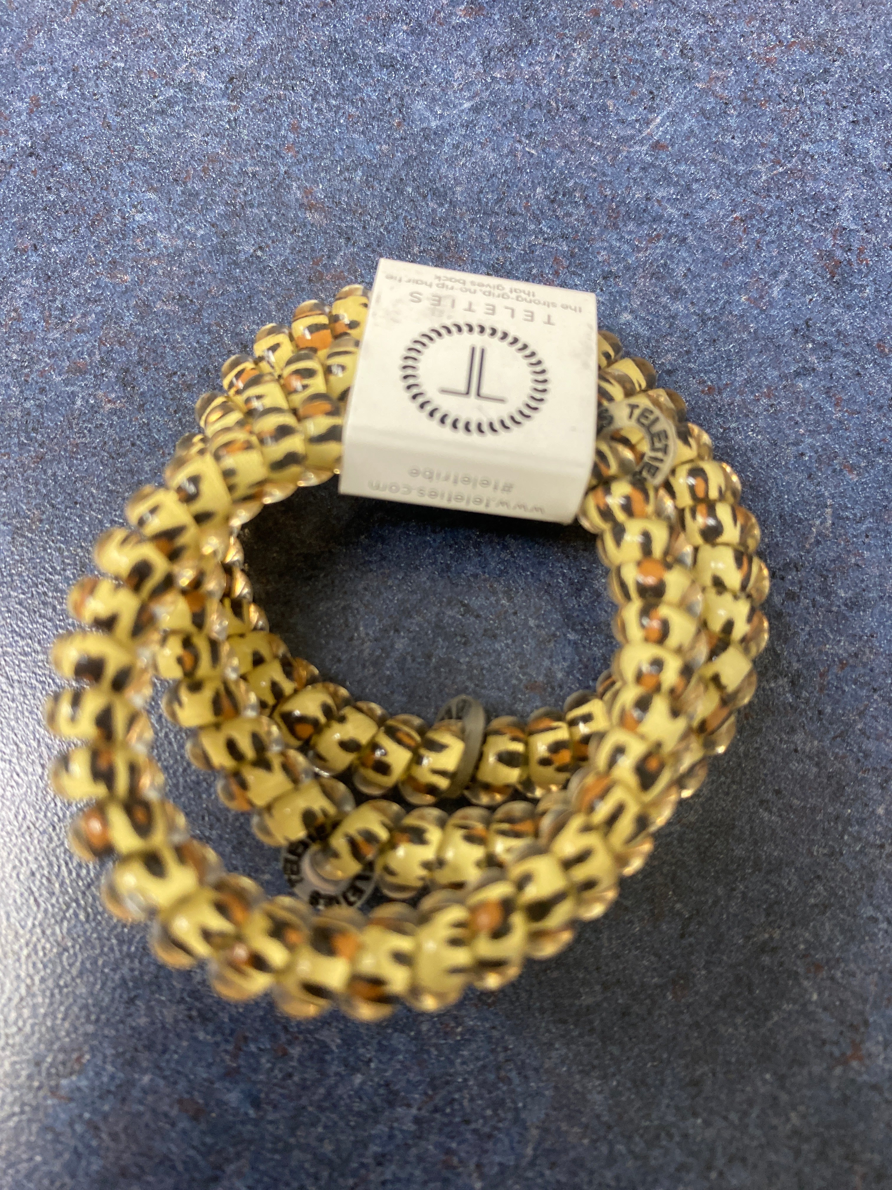 TELETIES - SMALL - MAPLE LEAF