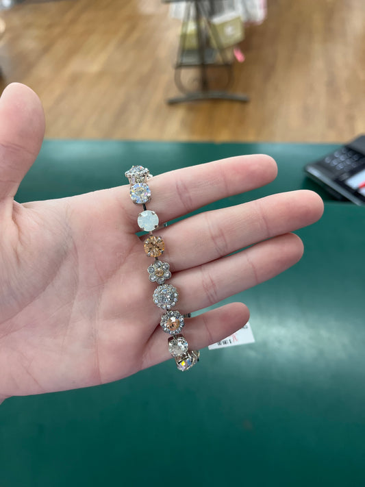 SLVR BRCLT CLEAR & CHMPGN FLWRS & STONES