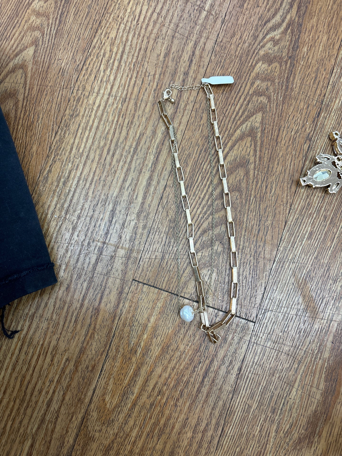 DOUBLE CHAIN PEARL DROP NECKLACE