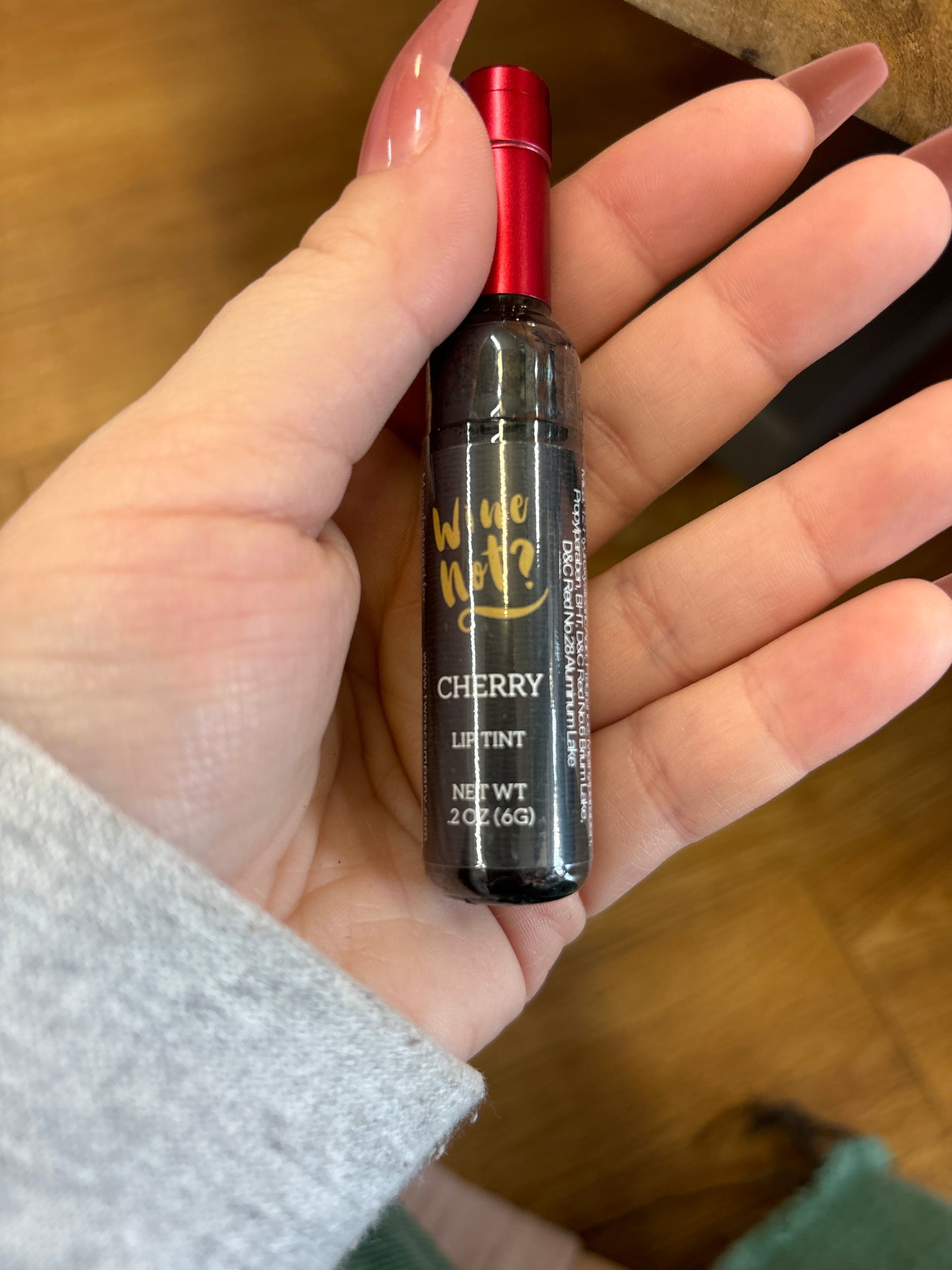 WINE BOTTLE LIP GLOSS