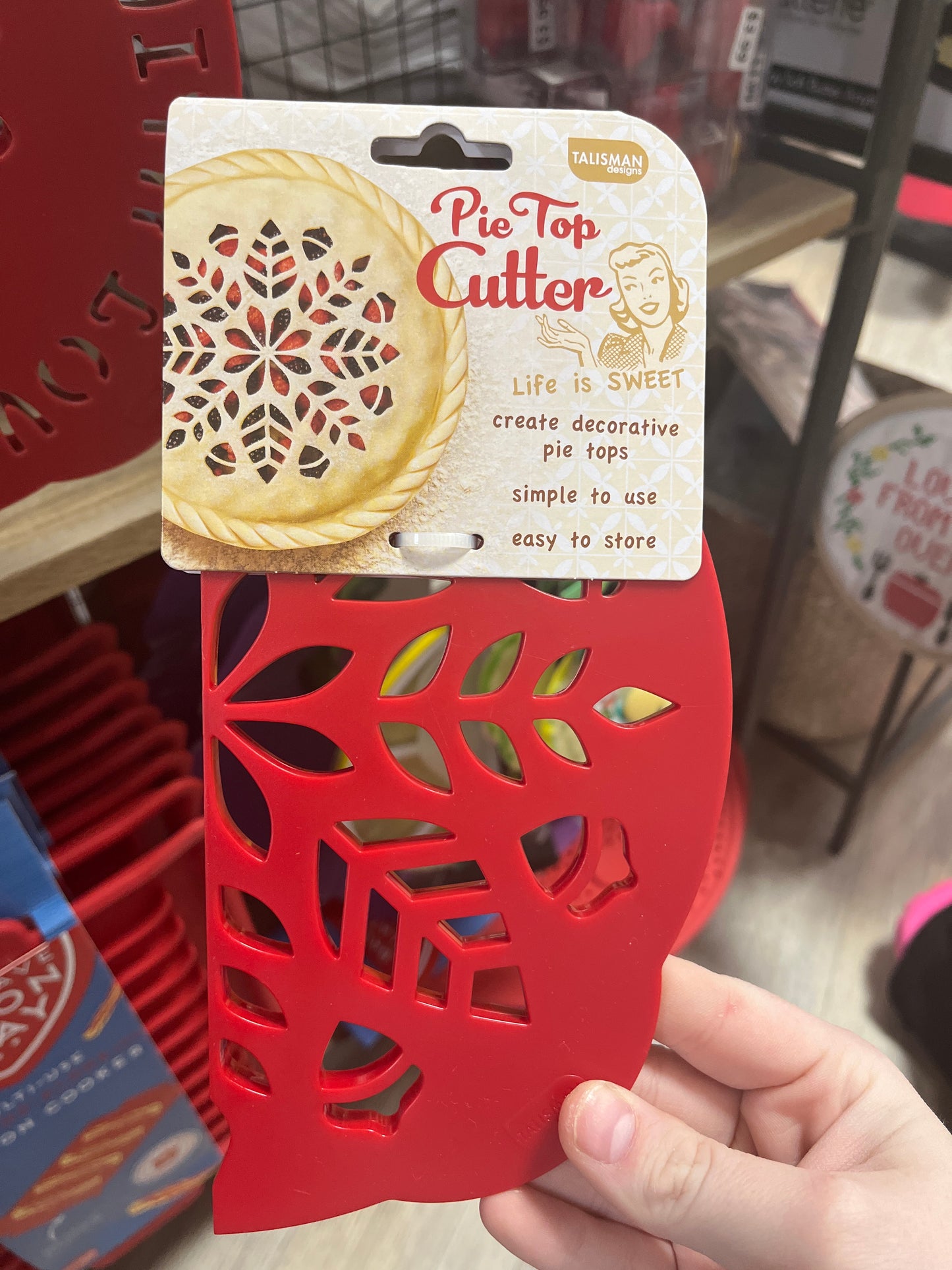 PIE TOP CUTTER - AUTUMN - Pharm Favorites by Economy Pharmacy