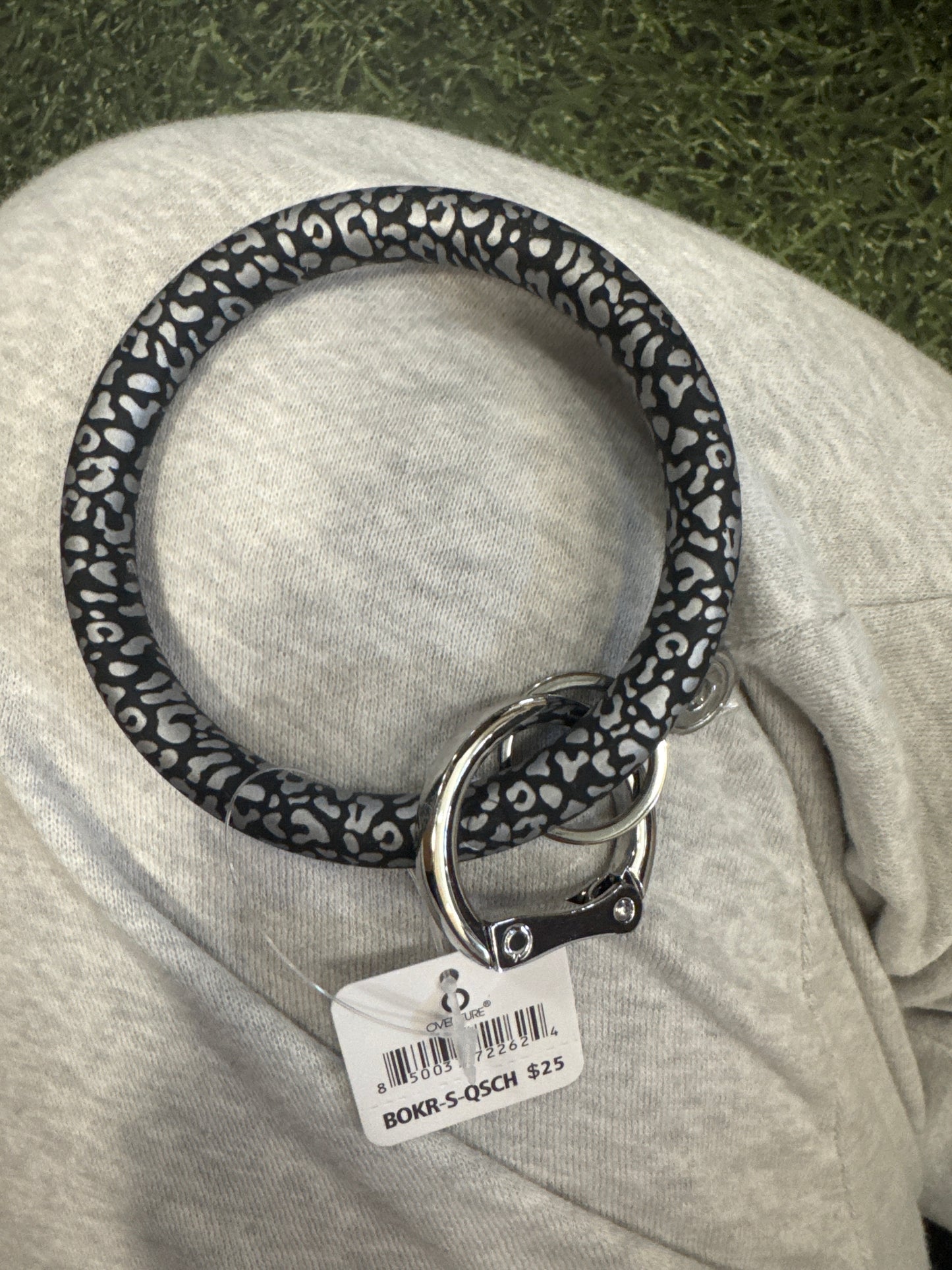 QUICKSILVER CHEETAH - SILICONE BIG O  KEY RING