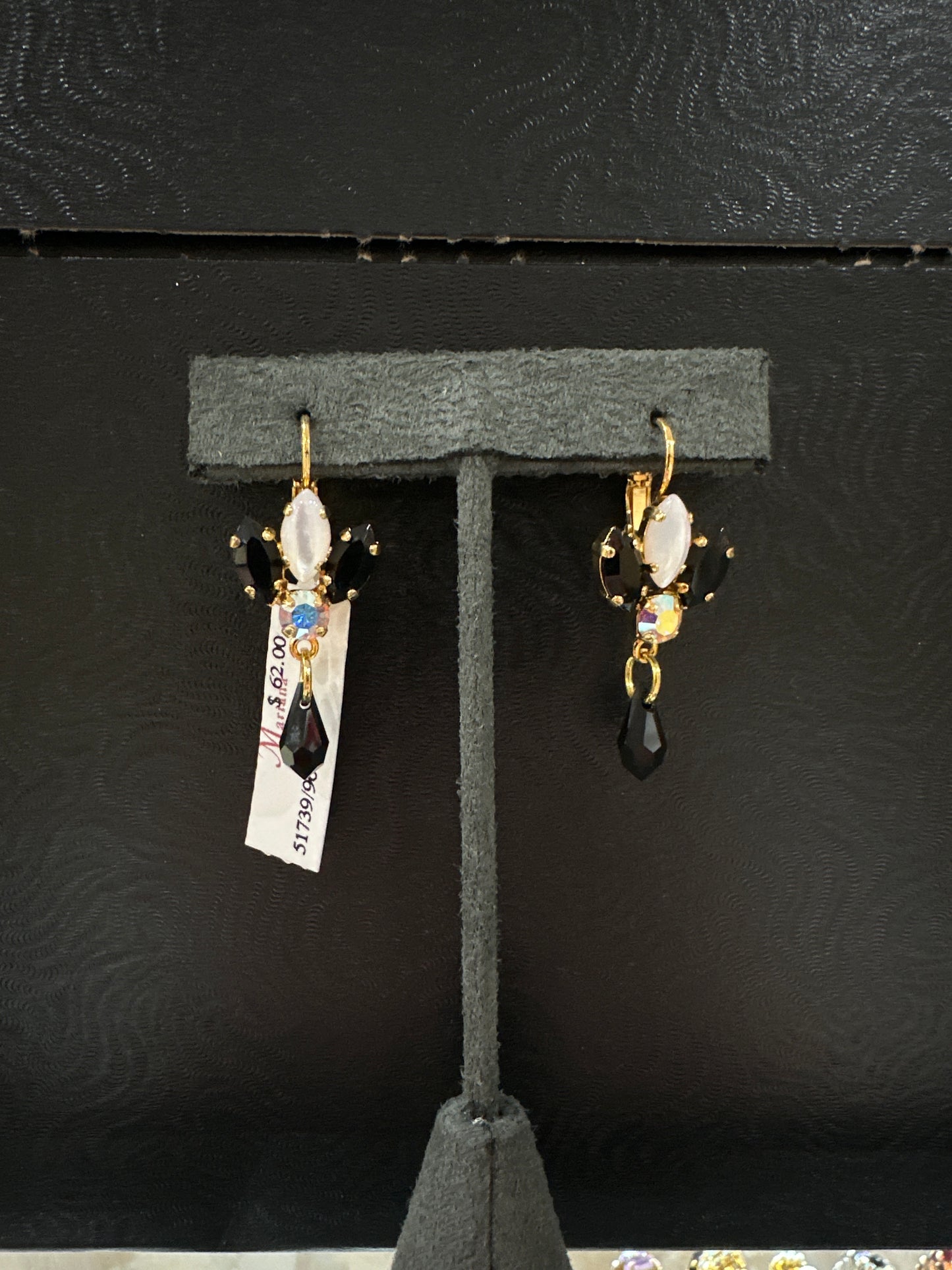 MARIANA EARR-GOLD-BLK&WHT STONES W/DROP